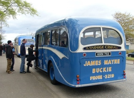 Travel in vintage style with Maynes